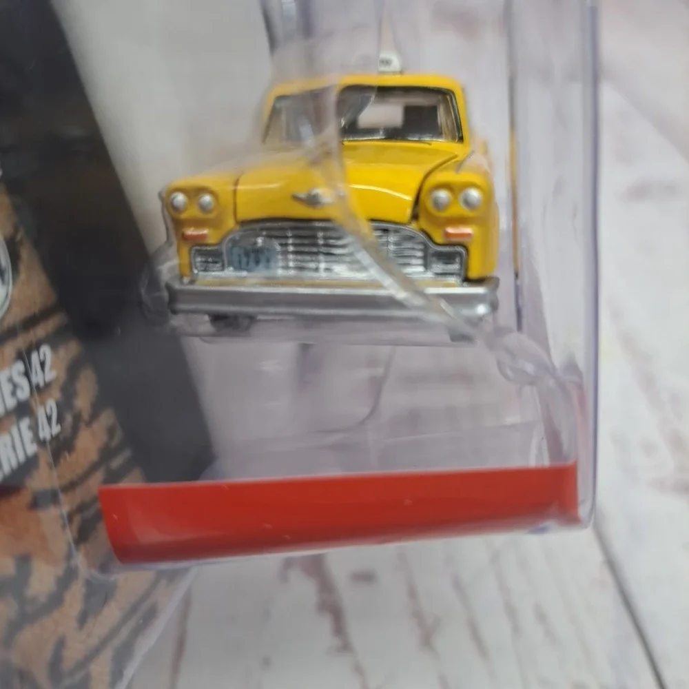 Greenlight Diecast Car Ferris Bueller's Day Off 1980 Checker Taxicab, NIP‎